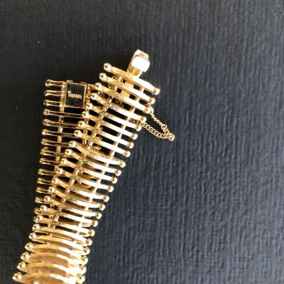 Trifari Modernist Picket Fence Bracelet Gold Tone Vintage - Picture 5 of 7